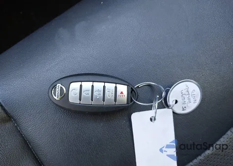 2015 Nissan Pathfinder Platinum from USA, damaged, VIN 5N1AR2MM7FC621449